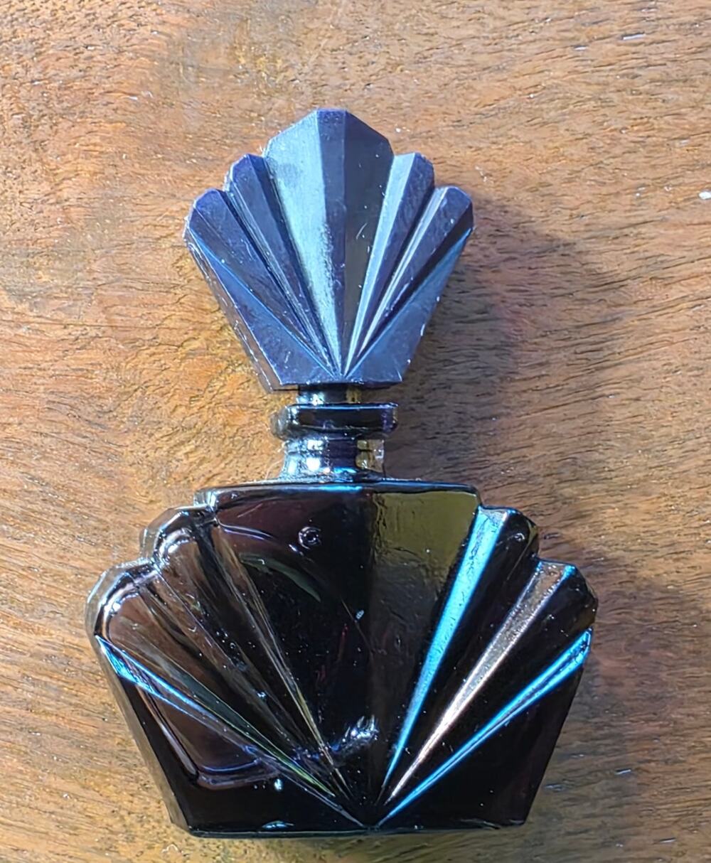 Passion Pure Parfum bottle by Elizabeth Taylor Splash Mini 0.12 oz Women